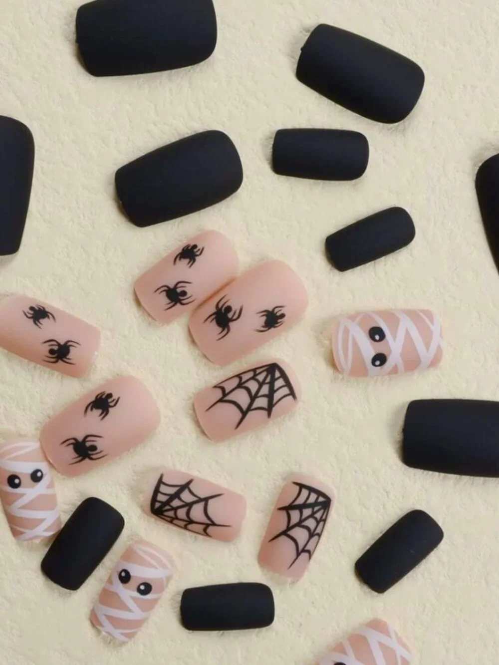Halloween Press-on Nail Kit - Spider